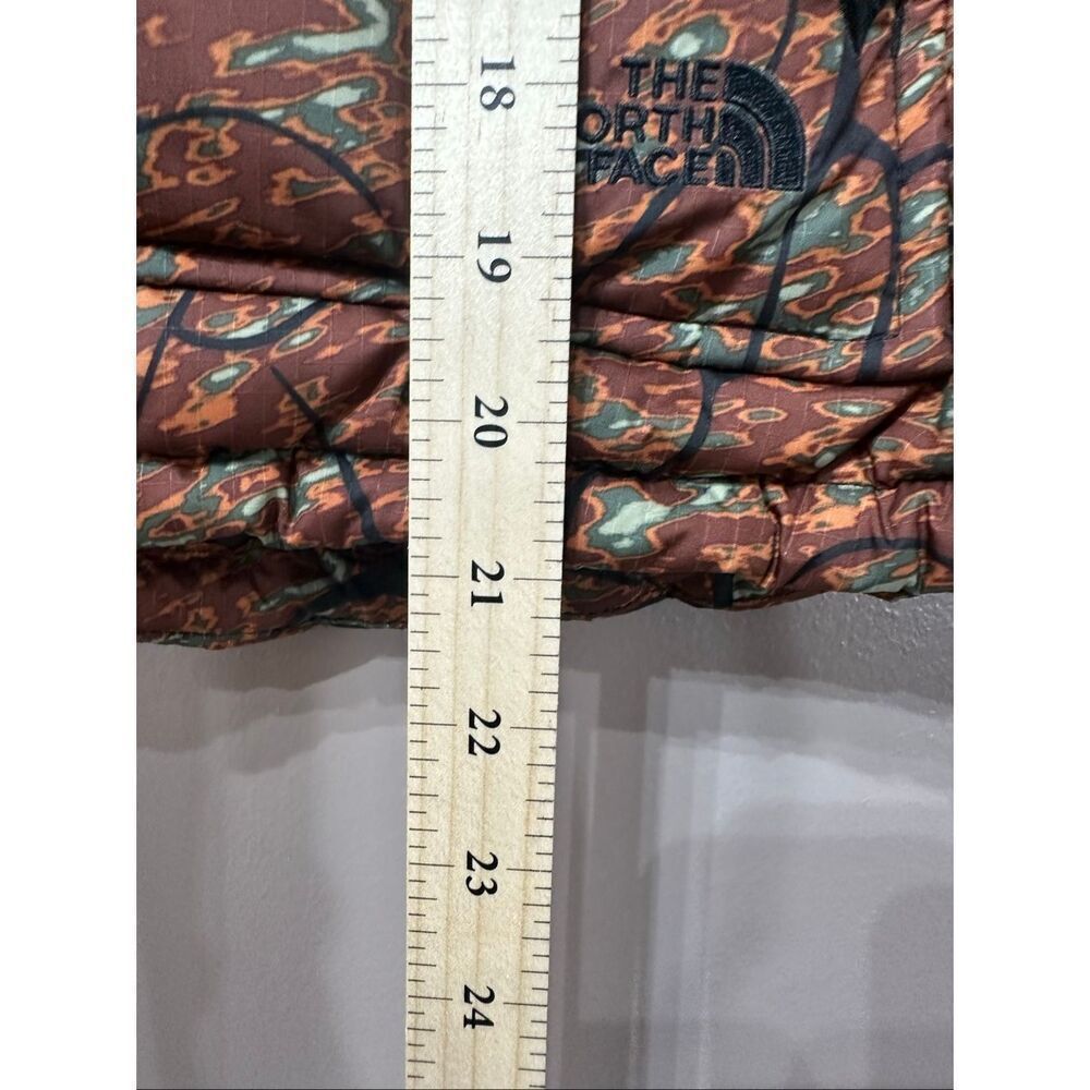 NWOT The North Face Printed 71 Sierra Down Short Hooded Puffer Jacket Women’s XS - Picture 12 of 14